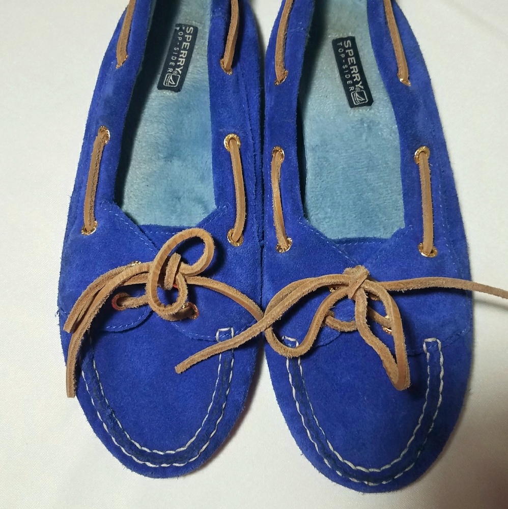 Sperry blue suede loafers excellent condition